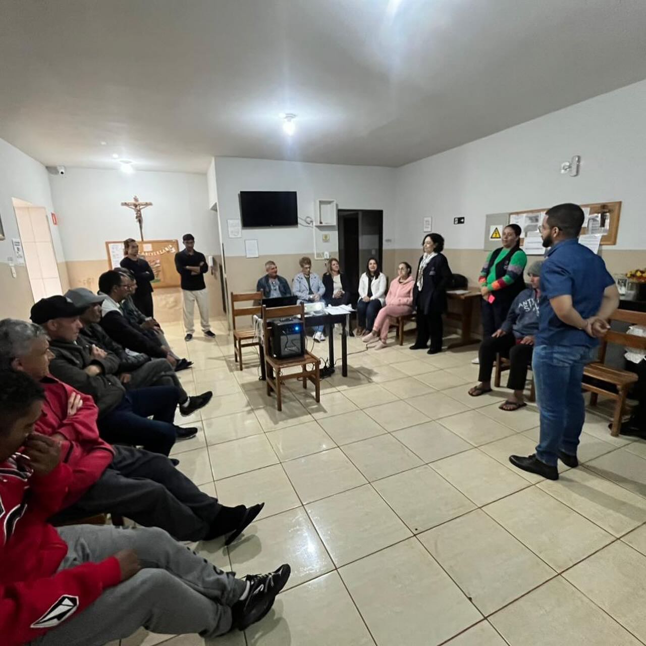 Encontro de escuta e acompanhamento na Casa de Maria